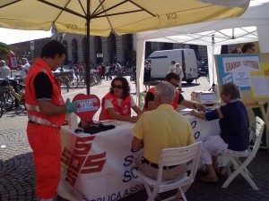 Banchetto Lotteria alla Festa del Volontariato 2010 - Piazza Brà